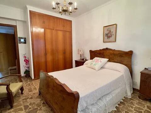 Piso de 284 m² en Báguena