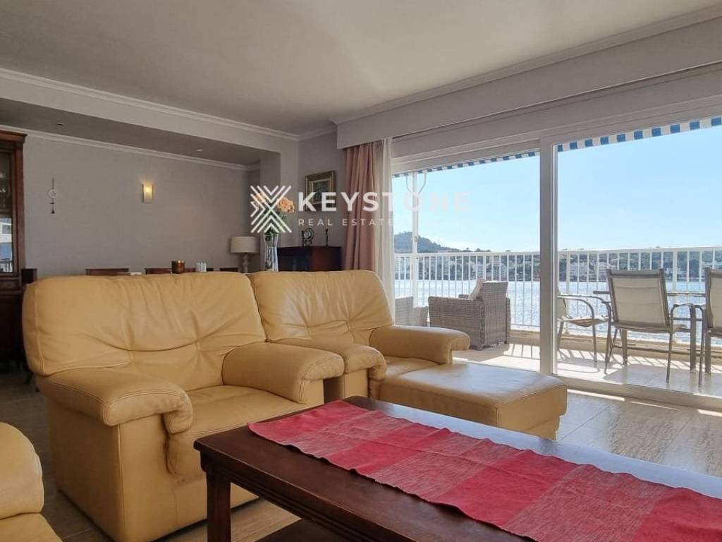 Piso de 120 m² en Población de Arroyo