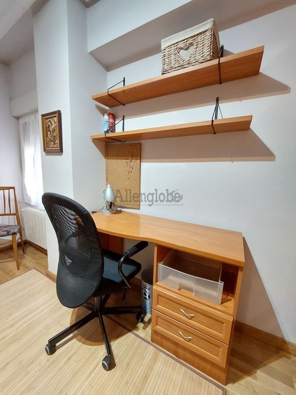 Piso de 108 m² en Oviedo