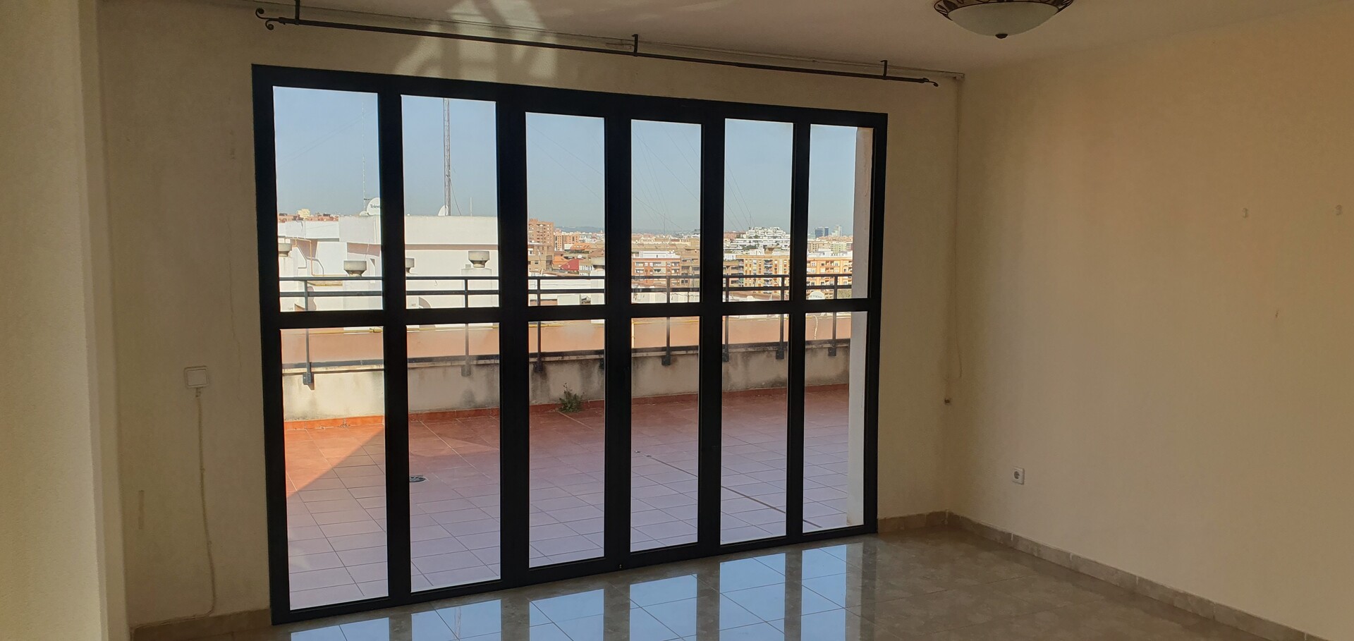 Piso de 90 m² en Valencia