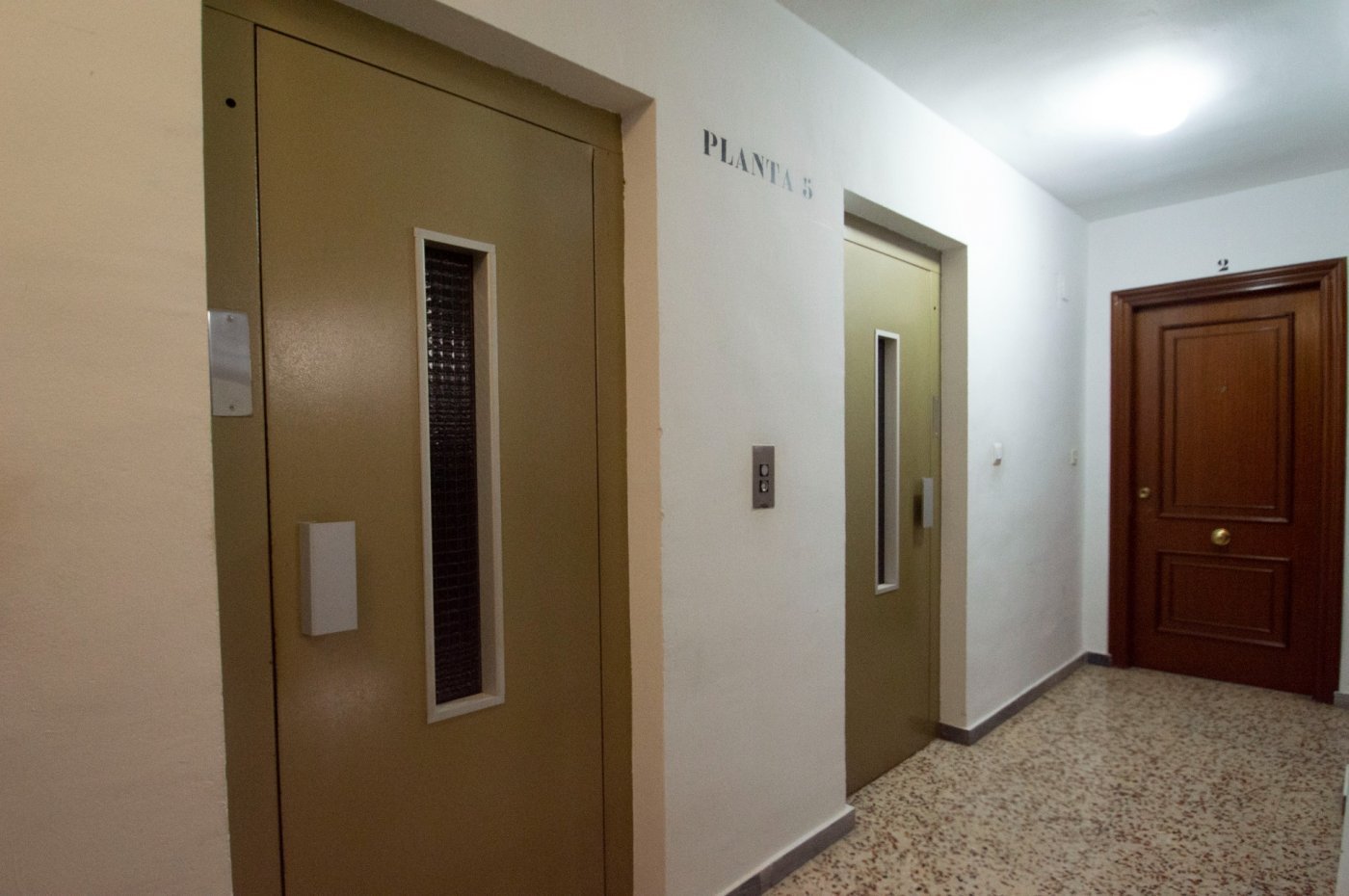 Piso de 90 m² en Almería