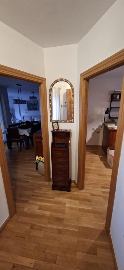 Piso de 90 m² en Granada
