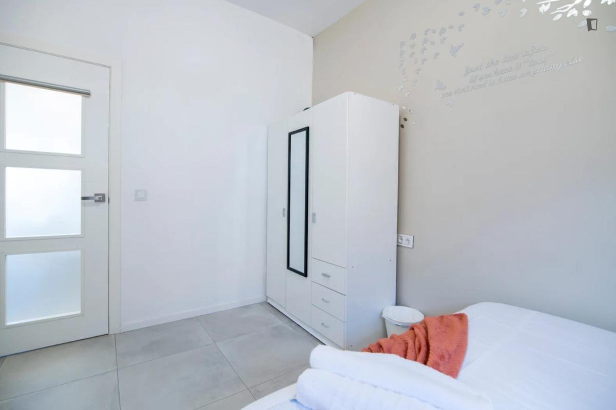 Habitación 12 m², Valencia