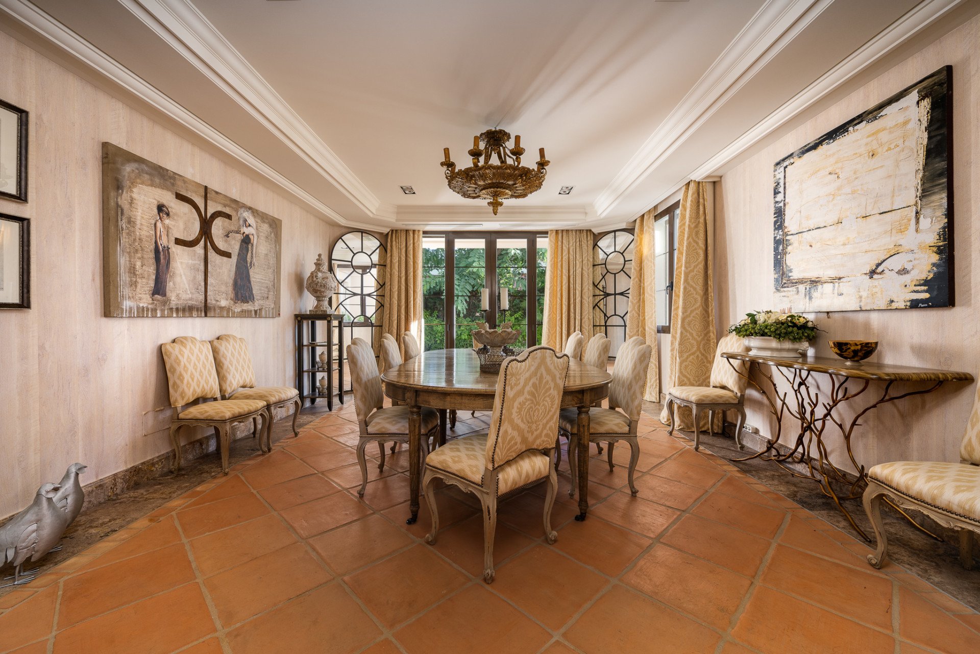 Casa de 907 m² en Marbella