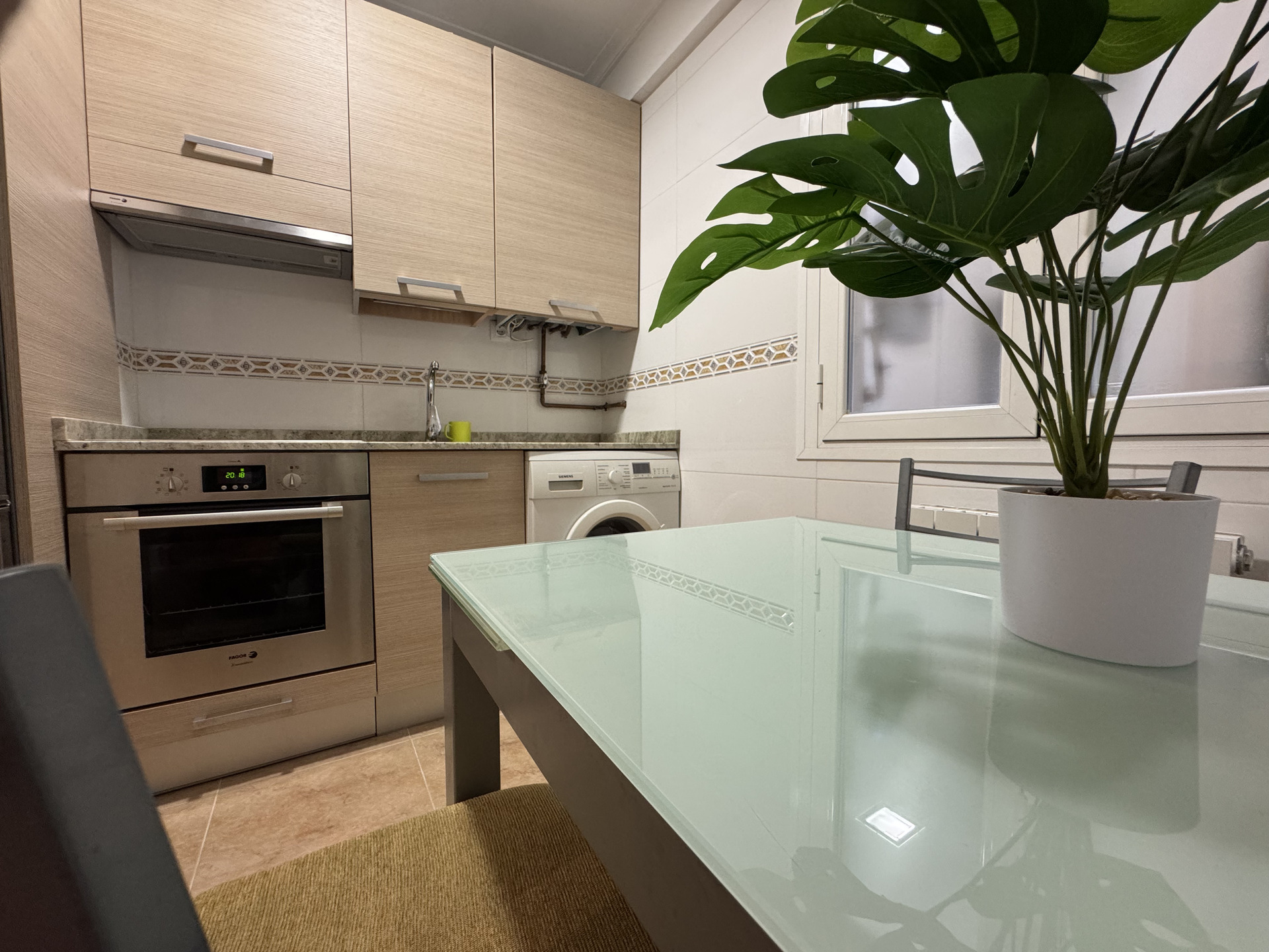 Habitación 90 m², Logroño