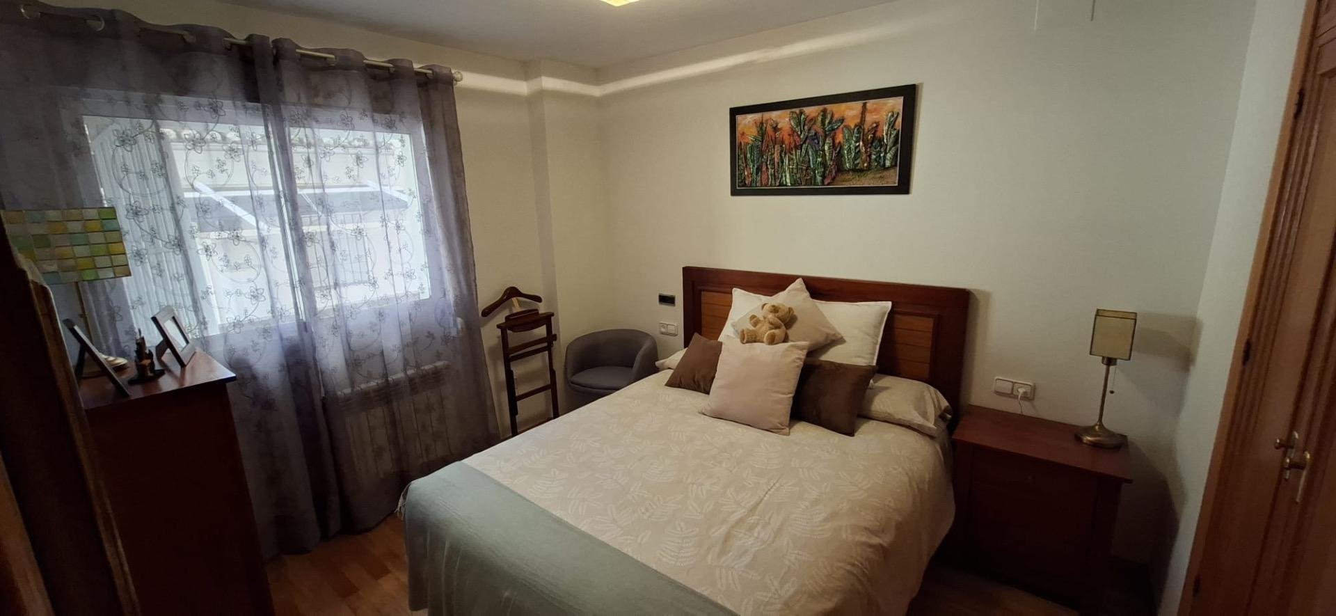 Piso de 90 m² en Granada