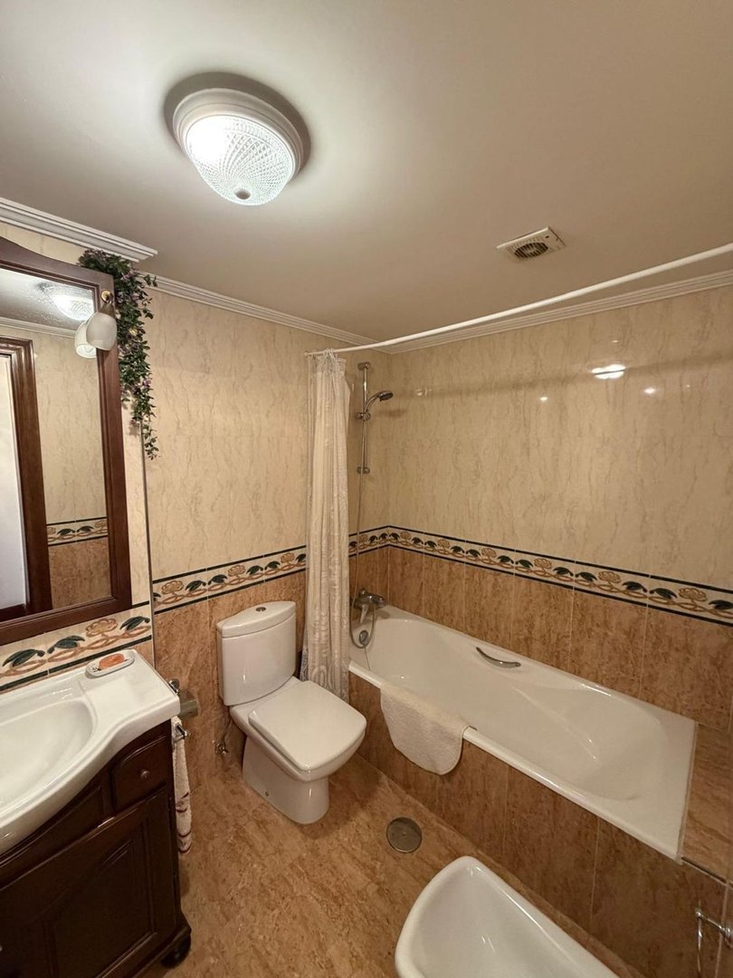 Piso de 120 m² en Oviedo