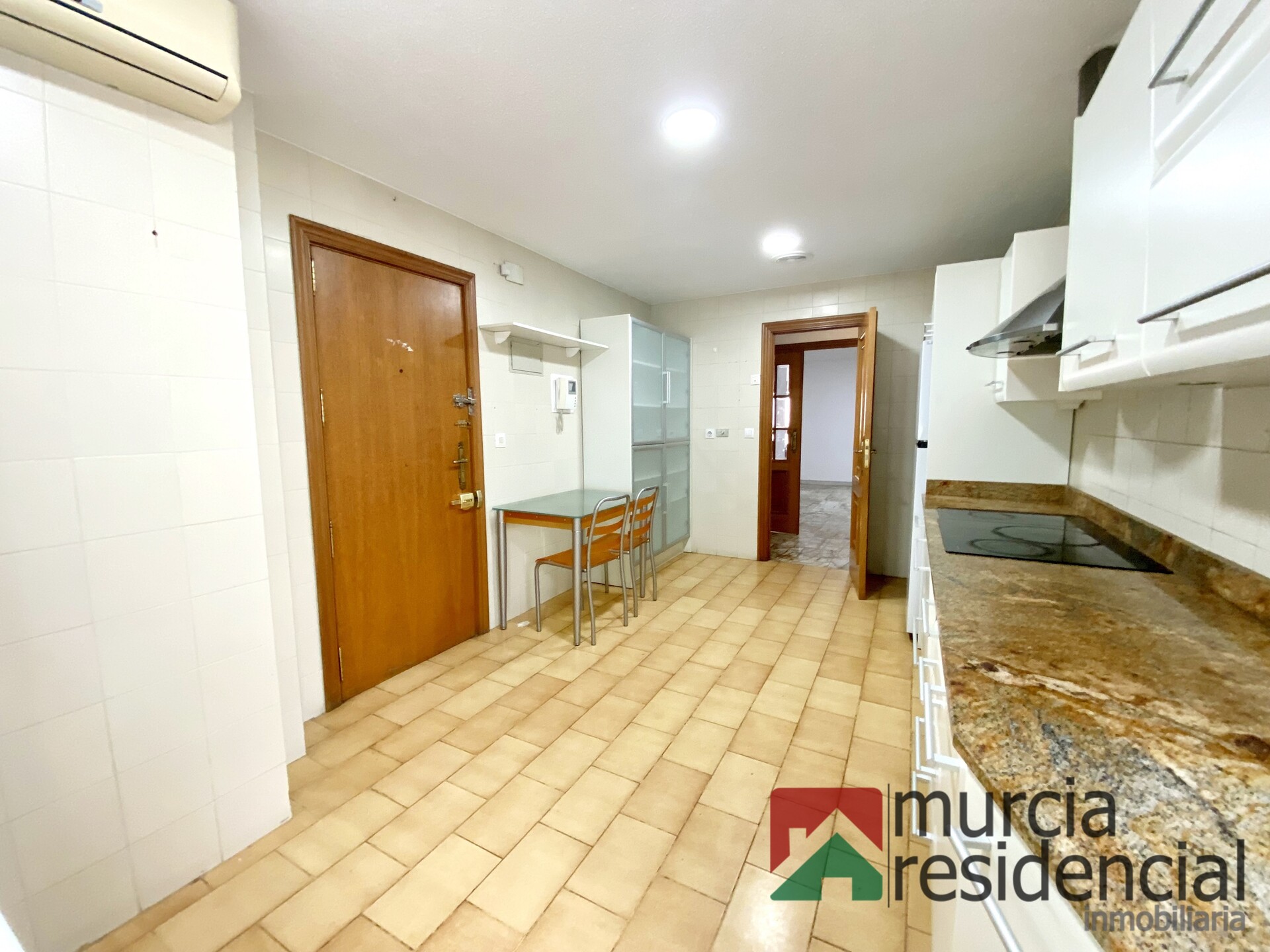 Piso de 188 m² en Murcia