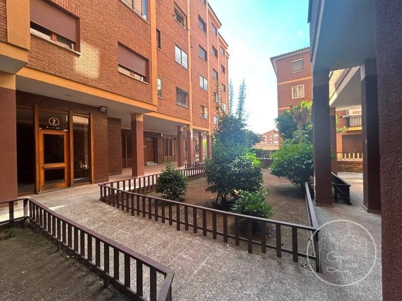 Pis de 110 m² a Àvila