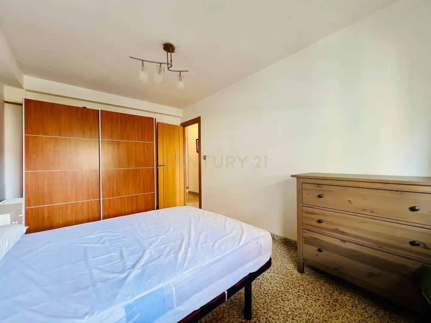 Piso de 100 m² en Granada