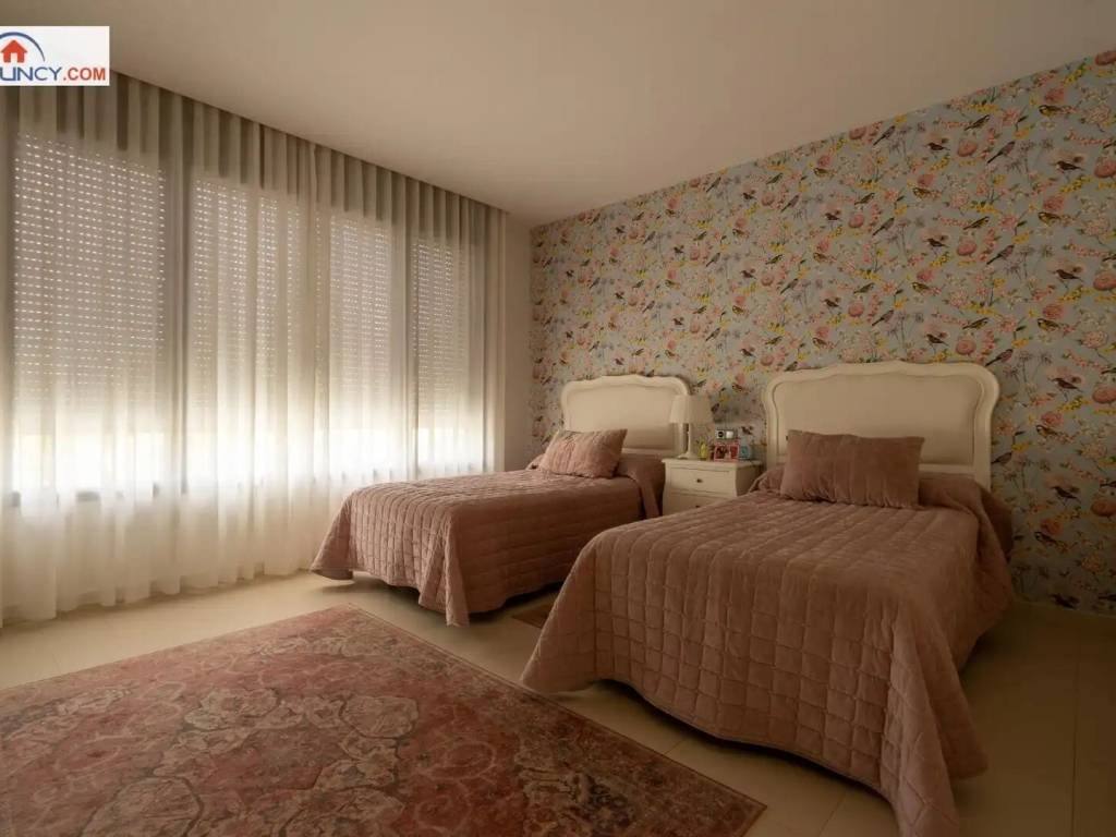 Casa de 372 m² en Dos Hermanas