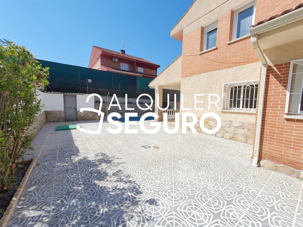 Casa de 230 m² en Batres