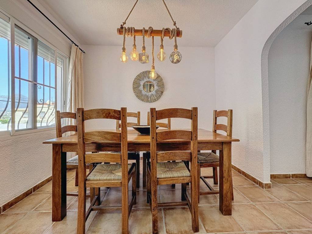 Casa de 140 m² en Alfaz del Pi