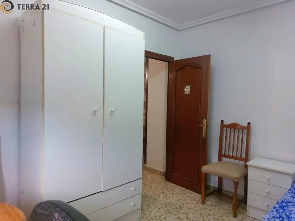 Piso de 100 m² en Jaén