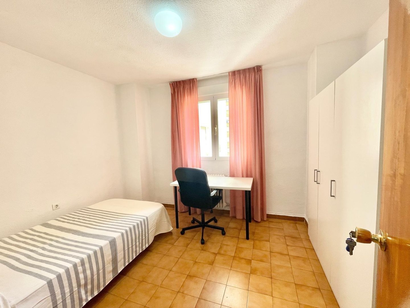 Habitació de lloguer, Granada