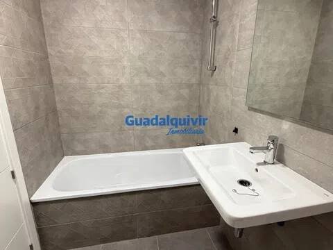 Piso de 101 m² en Dos Hermanas