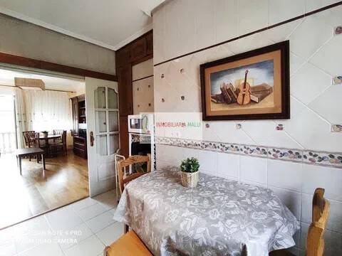 Piso de 90 m² en Oviedo