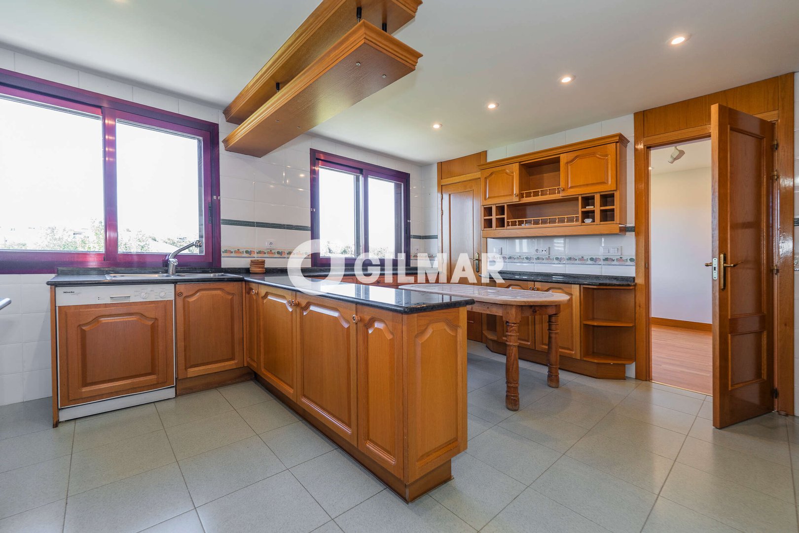 Wohnung 650 m² in Alhaurín de la Torre