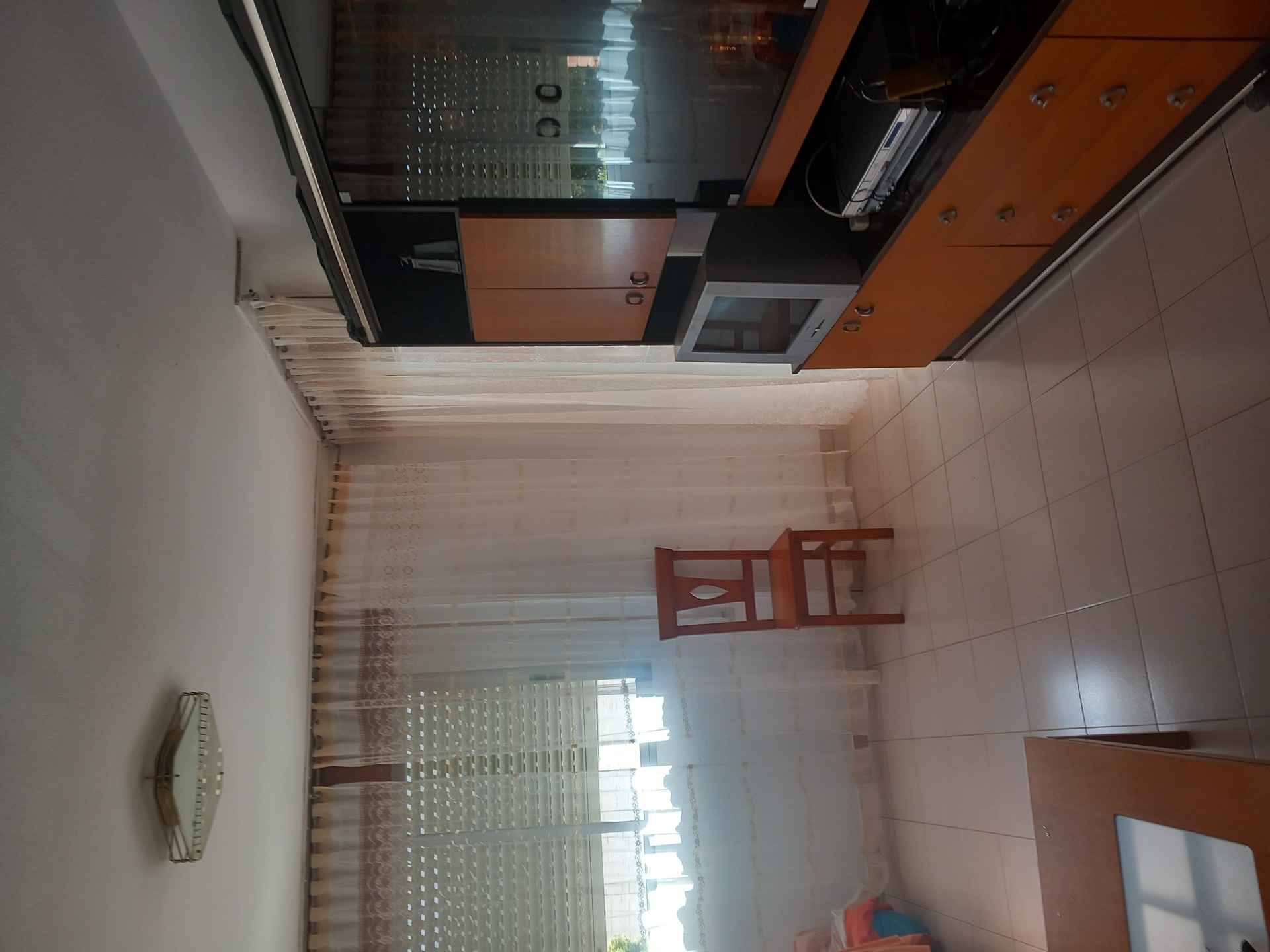 Habitación 100 m², Almería