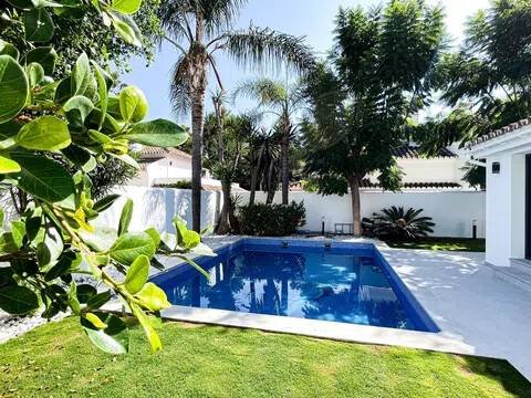 Haus 355 m² in Marbella