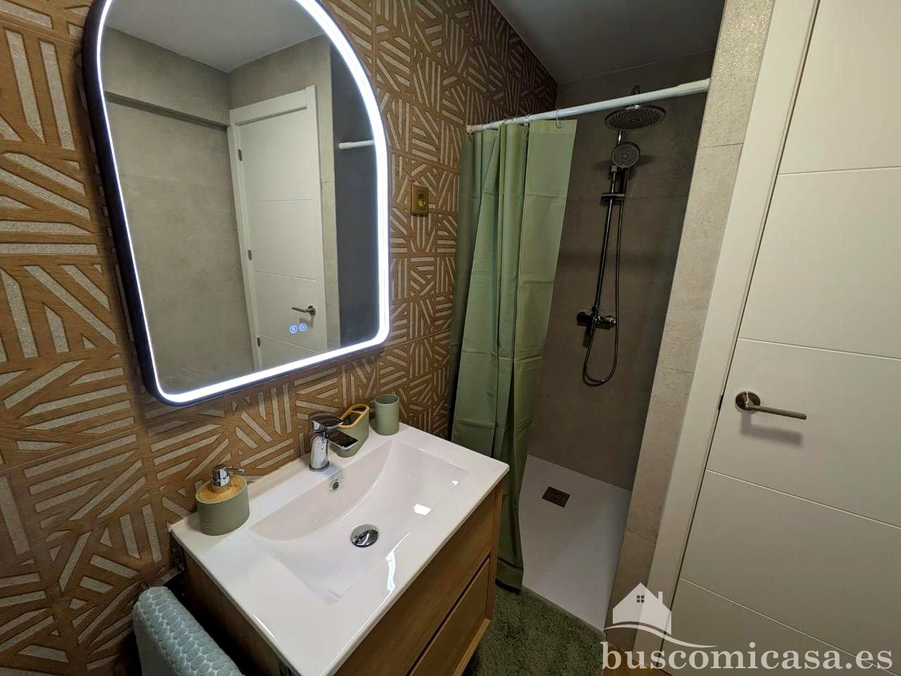 Piso de 96 m² en Linares