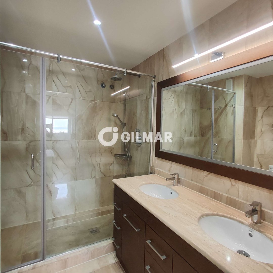 Pis de 120 m² a Estepona
