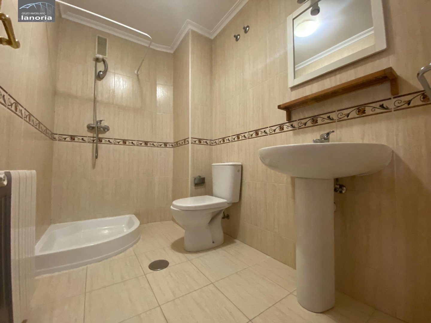 Habitación 115 m², Albacete
