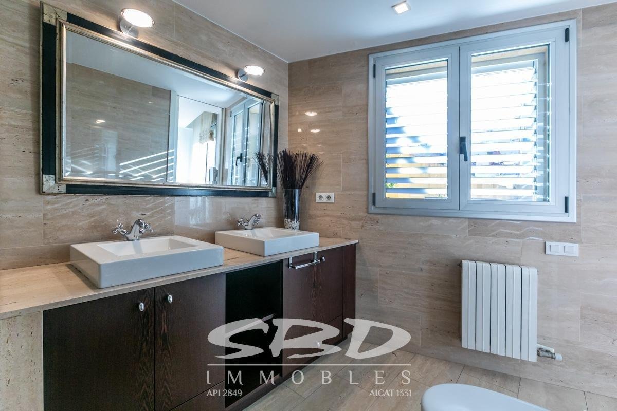 Casa de 271 m² a Sabadell