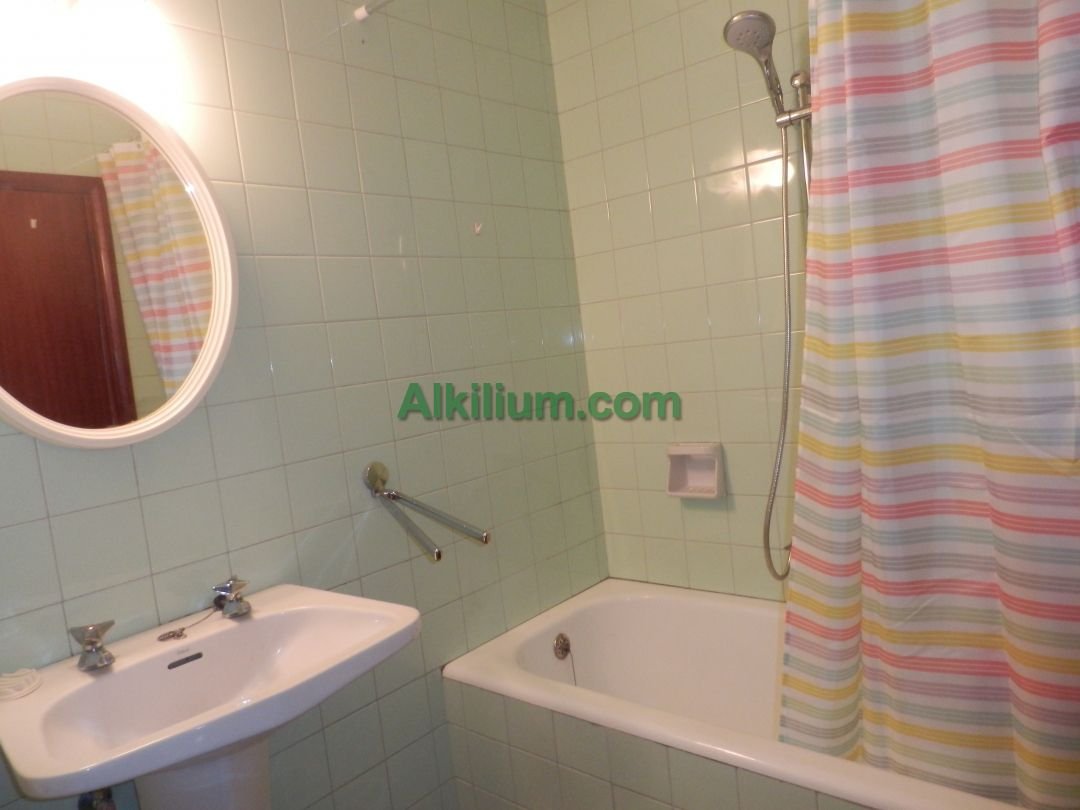 Wohnung 110 m² in Bilbao