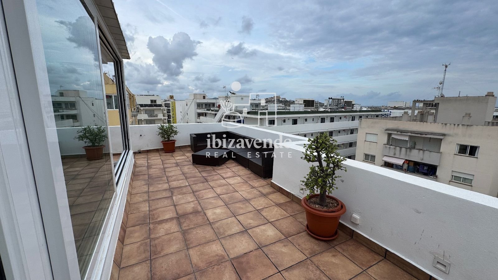 Квартира 100 м² в Eivissa