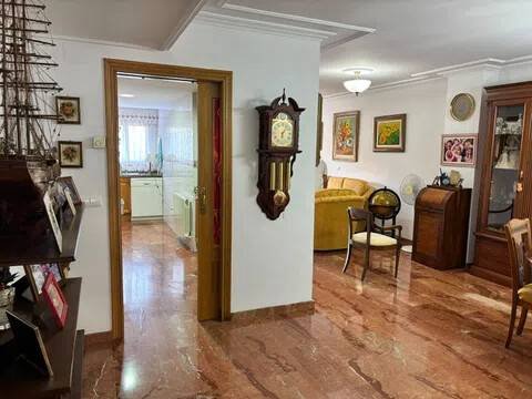 Pis de 130 m² a Alacant