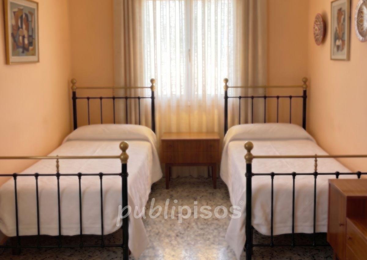 Piso de 95 m² en Zaragoza
