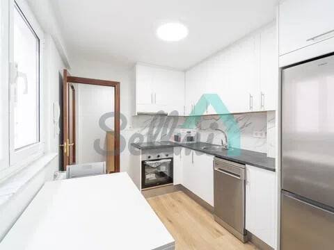 Piso de 101 m² en Oviedo