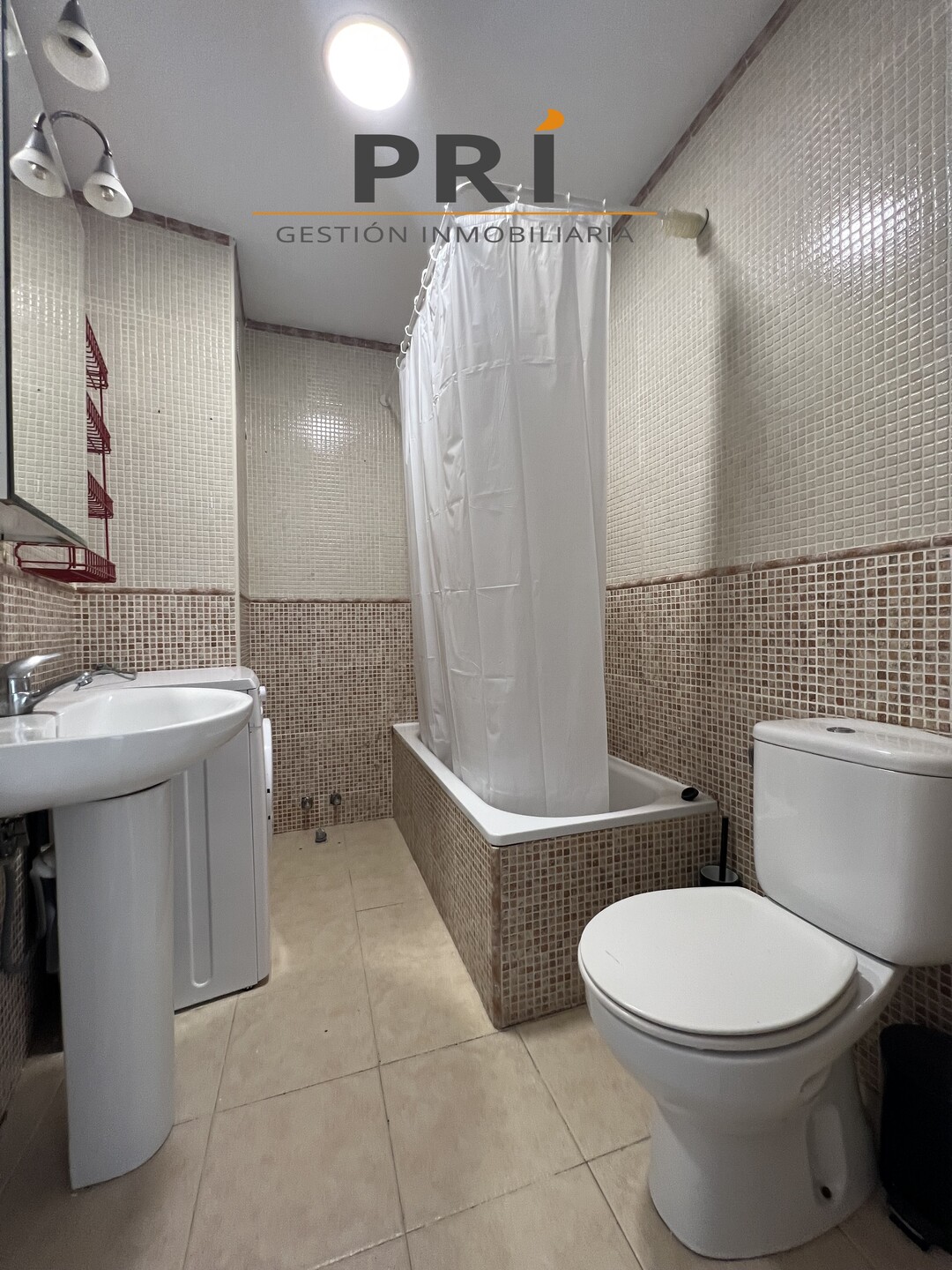 Piso de 60 m² en Granada