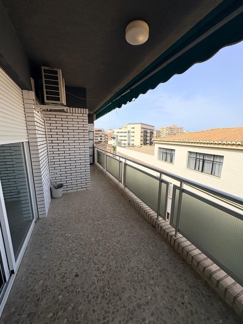 Appartamento 161 m² a Motril