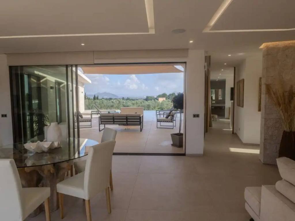 Casa de 260 m² en Muro