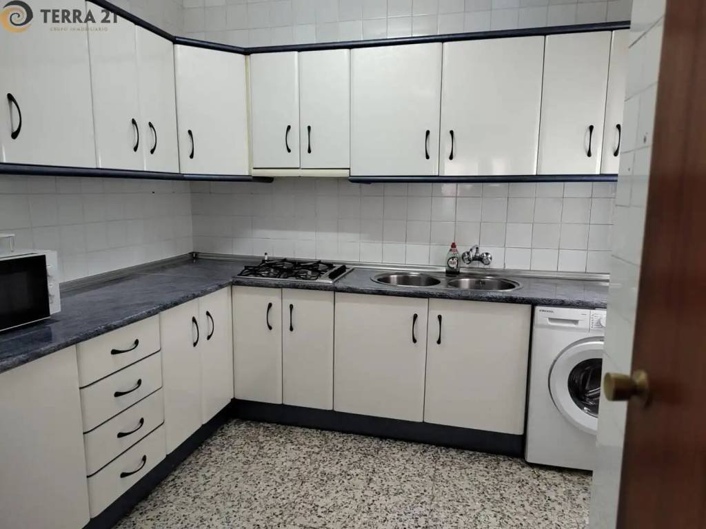 Piso de 95 m² en Jaén