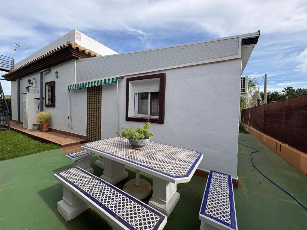Будинок 81 м² у Chiclana de la Frontera