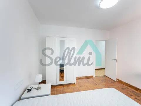 Piso de 82 m² en Oviedo
