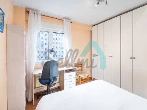 Piso de 92 m² en Oviedo