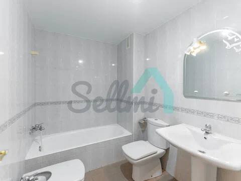 Piso de 69 m² en Oviedo