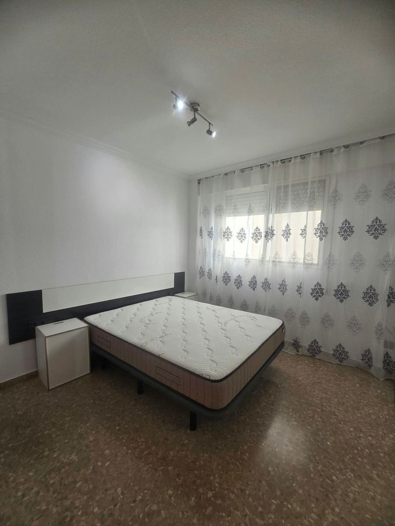 Piso de 120 m² en Paterna