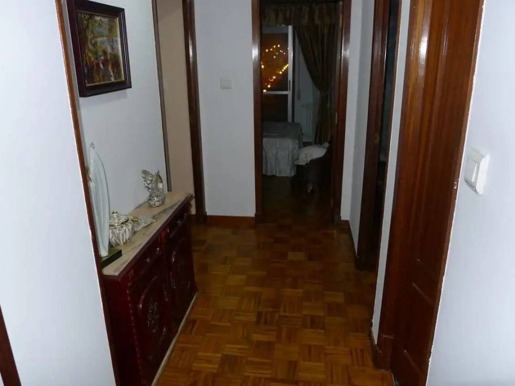 Piso de 140 m² en Ourense