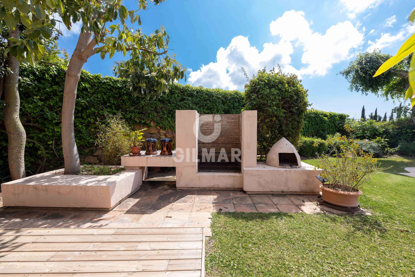 Casa de 400 m² en Luque