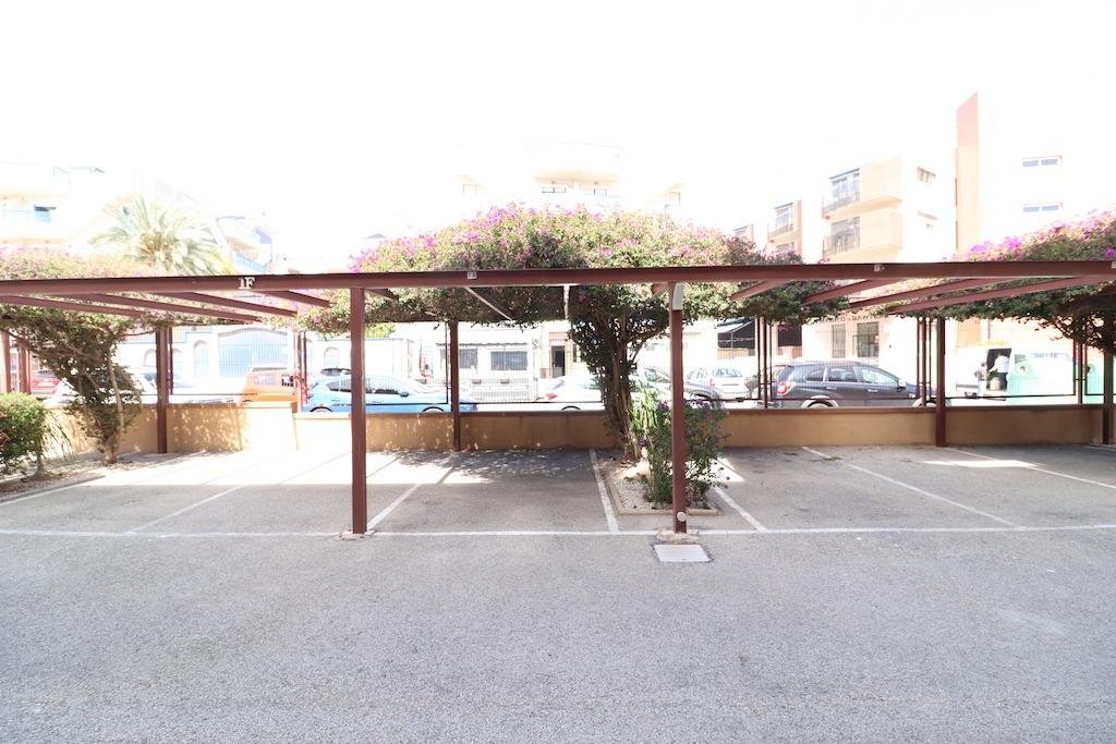 Pis de 70 m² a Oriola