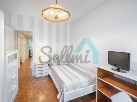 Piso de 107 m² en Oviedo