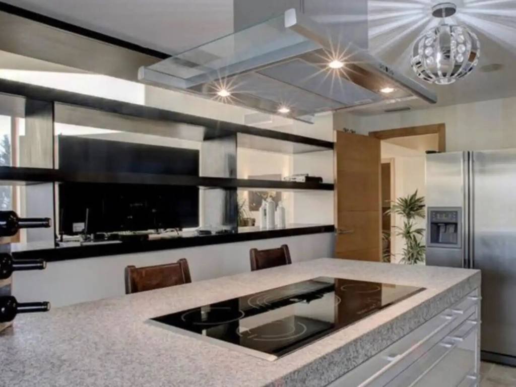 Casa de 340 m² en Estepona
