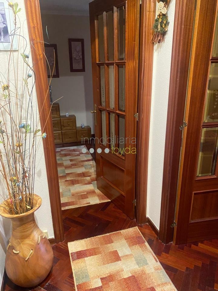 Piso en alquiler, Ponteareas