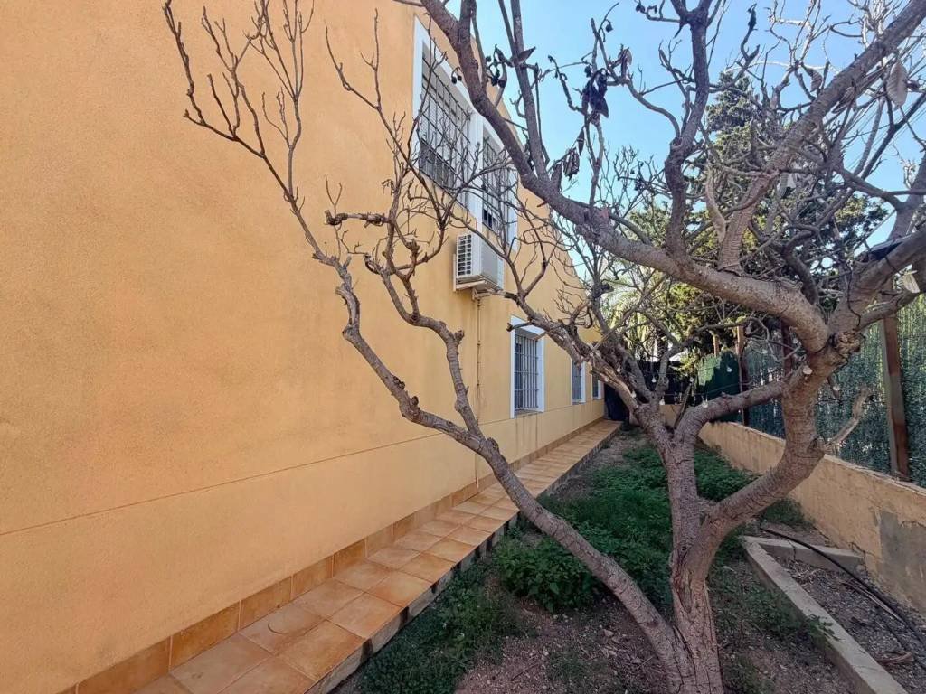 Casa de 290 m² en Elche