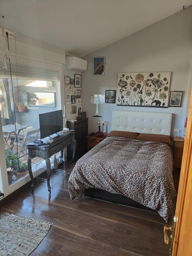 Habitación 35 m², Churriana de la Vega